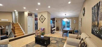 4033 Pickstone Dr in Fairfax, VA - Building Photo