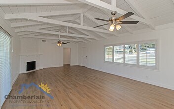 4033 Skyline Rd in Carlsbad, CA - Building Photo - Building Photo