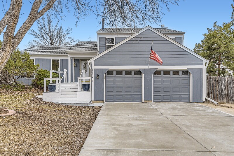 11032 Brownstone Dr in Parker, CO - Building Photo