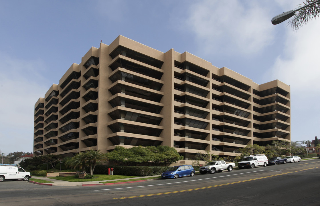 Brittany Tower in San Diego, CA - Building Photo