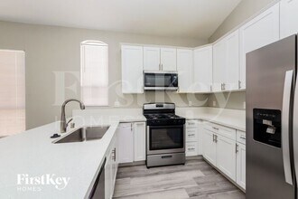 8417 Legacy Valley Ave in Las Vegas, NV - Building Photo - Building Photo