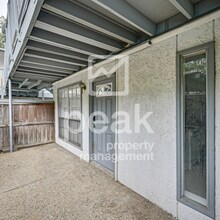 12888 Montfort Dr in Dallas, TX - Building Photo - Building Photo