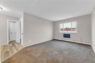 1415 Wyandotte Ave in Lakewood, OH - Building Photo - Building Photo