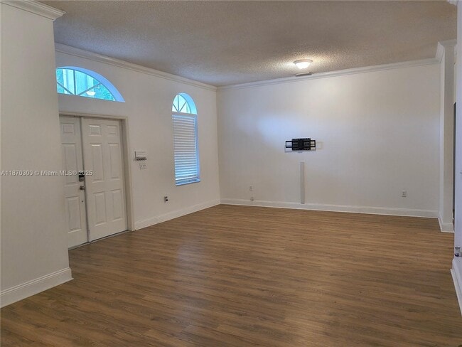 440 SE 25th Dr in Homestead, FL - Building Photo - Building Photo