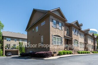 913 Telfair Close in Sandy Springs, GA - Building Photo - Building Photo
