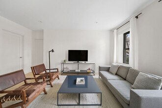 1160 5th Ave in New York, NY - Building Photo - Building Photo