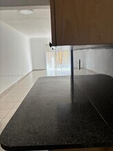 940 NE 170th St in North Miami Beach, FL - Building Photo - Building Photo