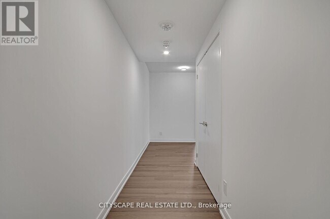 30 Samuel Wood Wy in Toronto, ON - Building Photo - Building Photo