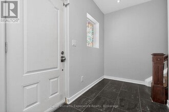 295 Bay St in Midland, ON - Building Photo - Building Photo