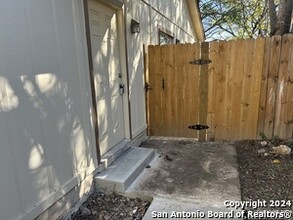 14422 Waddesdon Bluff in San Antonio, TX - Building Photo - Building Photo