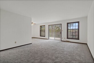 912 S Fairview Rd-Unit -#B in Columbia, MO - Building Photo - Building Photo