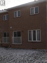 42 Bruton St in Thorold, ON - Building Photo - Building Photo