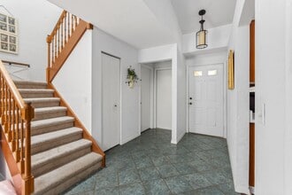 811 SW 50th Way in Gainesville, FL - Building Photo - Building Photo
