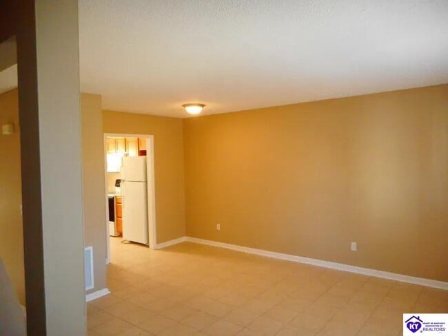 700 Westport Rd in Elizabethtown, KY - Building Photo - Building Photo