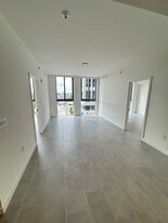 25 NW 23rd St, Unit B1 in Miami, FL - Building Photo