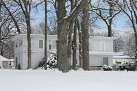 7920 Ridgefield Rd in Crystal Lake, IL - Foto de edificio - Building Photo