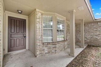 2106 Rycroft Dr in Spring, TX - Building Photo - Building Photo