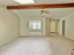 3230 Prairie Creek Dr in Chico, CA - Building Photo - Building Photo