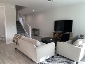 7623 Morgan Way in Naples, FL - Building Photo - Building Photo