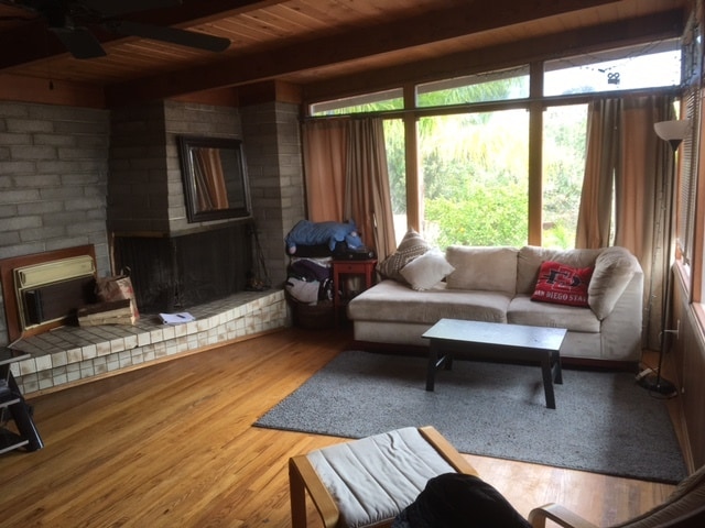 5027 Campanile Dr in San Diego, CA - Foto de edificio - Building Photo