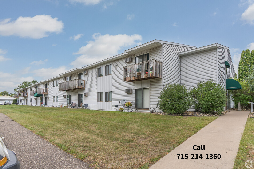 Glen Park Apartments in River Falls, WI - Foto de edificio