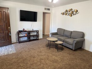 420 E 47th St in Odessa, TX - Building Photo - Building Photo