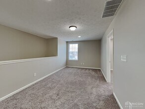 16736 Yeoman Way in Westfield, IN - Building Photo - Building Photo