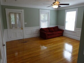 57 Riverdale St, Unit #2 in Boston, MA - Building Photo - Building Photo