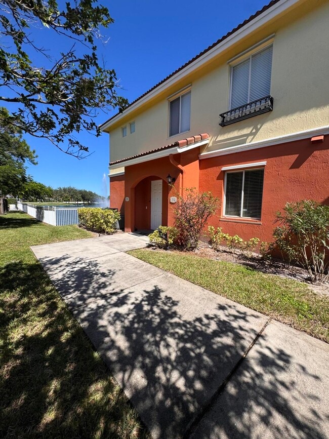 55 SE Palermo in Stuart, FL - Building Photo - Building Photo