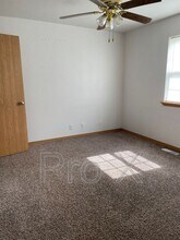 4557 E Zora St in Joplin, MO - Building Photo - Building Photo