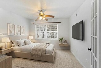 318 Majorca Ave in Coral Gables, FL - Foto de edificio - Building Photo