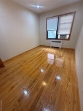 51-12 Van Horn St in Queens, NY - Building Photo - Building Photo