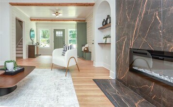 2908 N Hills Dr NE in Atlanta, GA - Building Photo - Building Photo