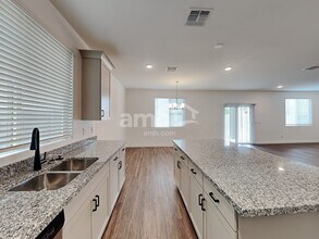 4019 S 105th Dr in Tolleson, AZ - Foto de edificio - Building Photo