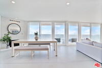 26060 Pacific Coast Hwy in Malibu, CA - Building Photo - Building Photo