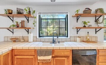 22689 Cedar Pines Ave in Twain Harte, CA - Building Photo - Building Photo