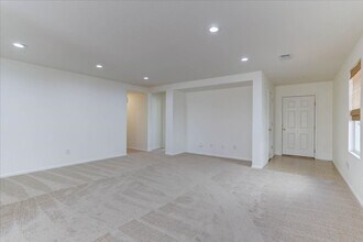 827 Lehigh Cir in Erie, CO - Building Photo - Building Photo