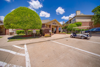 Cross Creek in Plano, TX - Building Photo - Building Photo