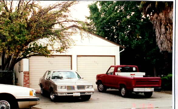 803 E 4th Ave in San Mateo, CA - Building Photo