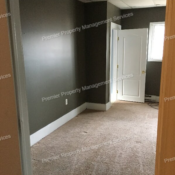 1324 Beaver Rd-Unit -1 in Ambridge, PA - Building Photo - Building Photo
