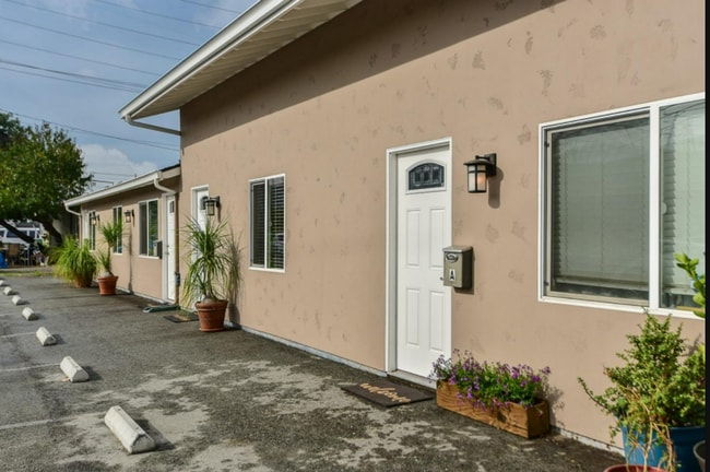 675 Hamline St in San Jose, CA - Building Photo - Building Photo