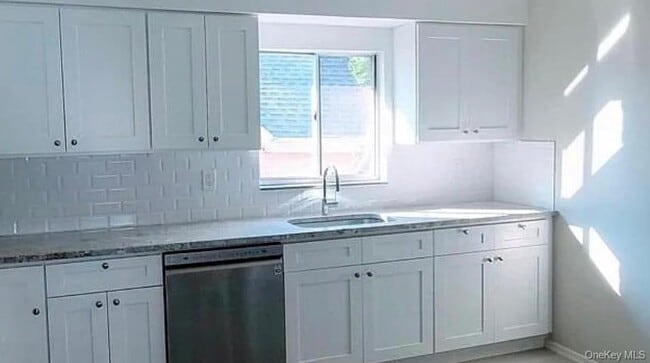 property at 41-30-41249 249th St