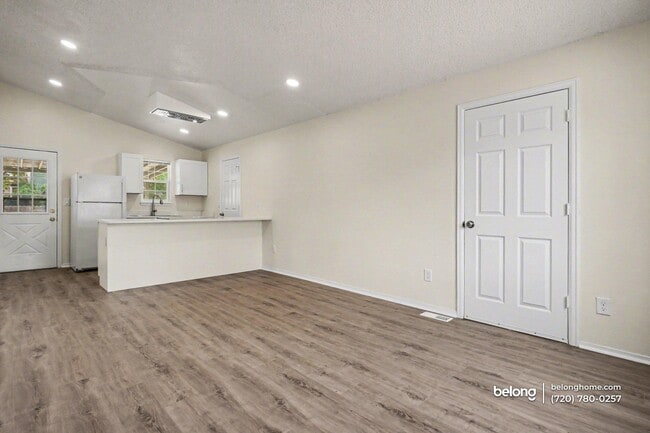 4496 S Pagosa Cir in Aurora, CO - Building Photo - Building Photo