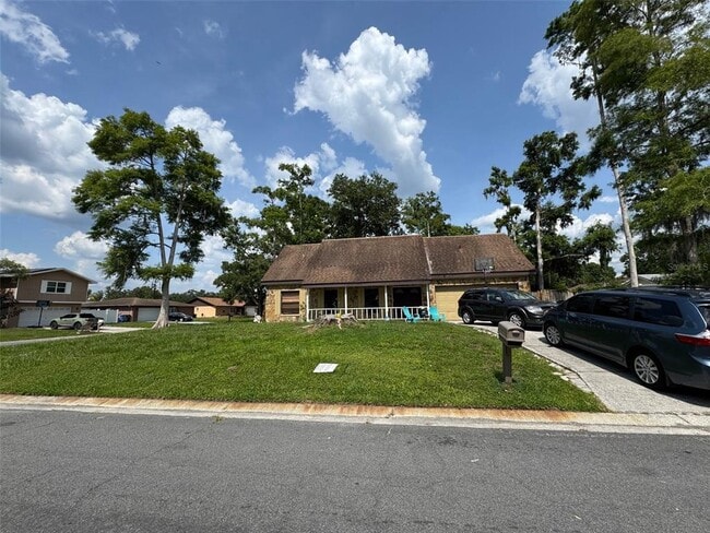 6709 Wood Branch Dr in Tampa, FL - Building Photo - Building Photo