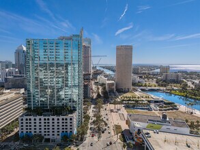 777 N Ashley Dr, Unit 1711 in Tampa, FL - Building Photo - Building Photo