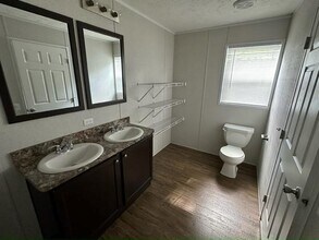 266 Mallard Ln in Madison, WI - Building Photo - Building Photo