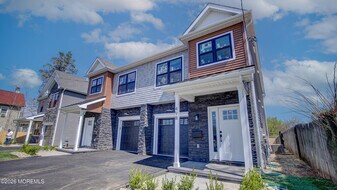 49 Atlantic Ave in Matawan, NJ - Building Photo