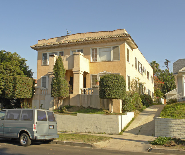 1160-1162 S Bronson Ave in Los Angeles, CA - Foto de edificio - Building Photo