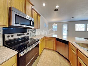 1223 Cresswell Cove in San Antonio, TX - Building Photo - Building Photo