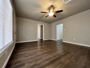 10 N Birch St in Sapulpa, OK - Building Photo - Building Photo